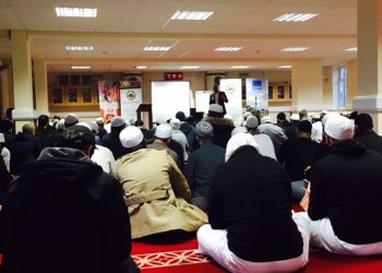 Faith Associates CEO, Shaukat Warraich talks to Madrassah teachers with Lancashire Council for Mosques (5)