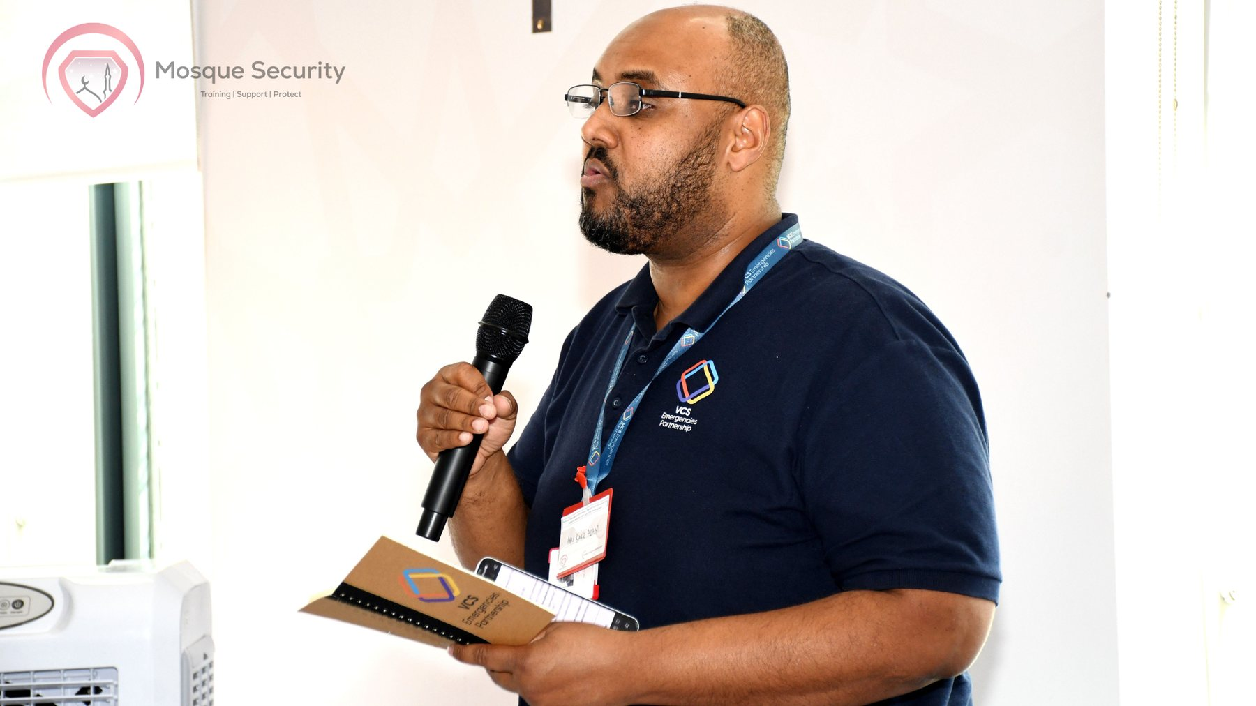 Mosque security discussion photo 02 from the Muslim leaders gathering in Birmingham